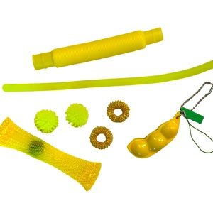 FREE w/ purchase Yellow fidget toy set